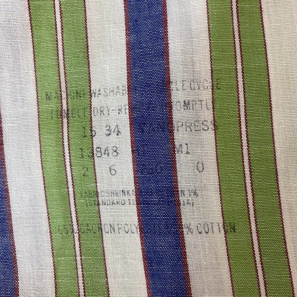 Vintage Van Heusen French Cuff Button Down - Picture 8 of 10